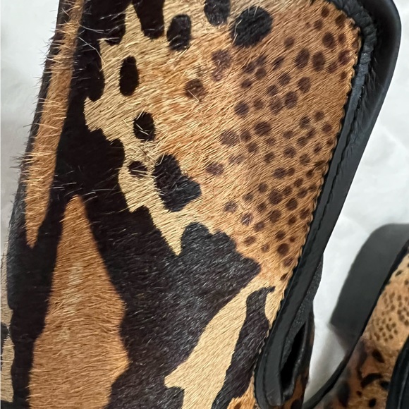 NEW Donald J Pliner Paige Animal Print Calf Hair Booties - Picture 3 of 12